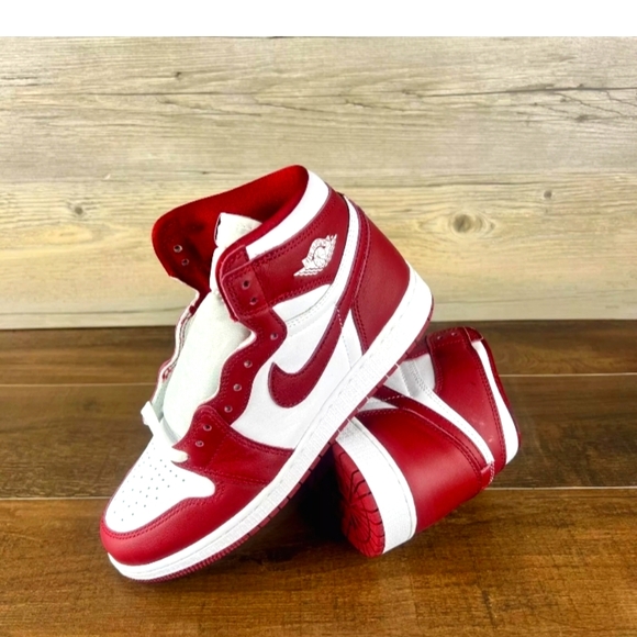 Jordan Other - Air Jordan 1 Retro OG Shoes Artisanal Team Red White Men Size 8.5 DZ5485-160